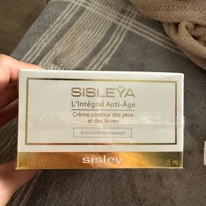 Sisley Sisleya L'Integral Anti-Age Eye and Lip Contour Cream With Mass